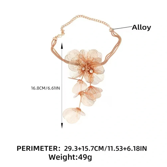 Zara Kate Middleton Famous Cascading Floral Necklace - Picture 4 of 17